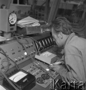 1974, Świdnica, Polska.
Fabryka Wagonów „Świdnica”.
Fot. Romuald Broniarek, zbiory Ośrodka KARTA