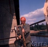 1974, Warszawa, Polska.
Budowa Trasy Łazienkowskiej przez Zjednoczenie Konstrukcji Stalowych i Urządzeń Przemysłowych 