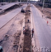 1974, Warszawa, Polska.
Budowa Trasy Łazienkowskiej przez Zjednoczenie Konstrukcji Stalowych i Urządzeń Przemysłowych 