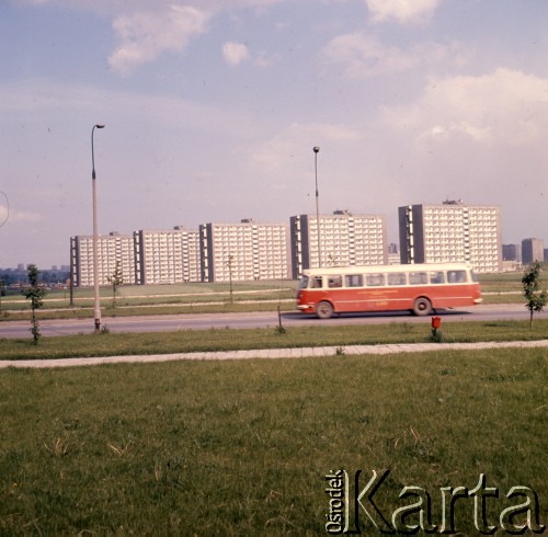 1974, Kraków, Nowa Huta, Polska.
Osiedle.
Fot. Romuald Broniarek, zbiory Ośrodka KARTA