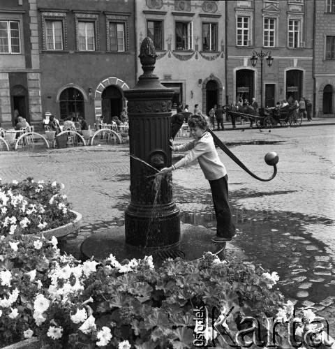 1974, Warszawa, Polska.
Rynek Starego Miasta.
Fot. Romuald Broniarek, zbiory Ośrodka KARTA