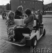 1974, Warszawa, Polska.
Plac Zamkowy.
Fot. Romuald Broniarek, zbiory Ośrodka KARTA