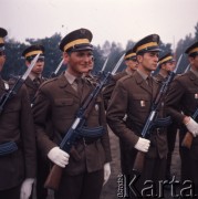 1974, Wesoła, Polska.
1 Praski Pułk Zmechanizowany wchodzący w skład 1 Warszawskiej Dywizji Zmechanizowanej im. Tadeusza Kościuszki. 
Fot. Romuald Broniarek, zbiory Ośrodka KARTA