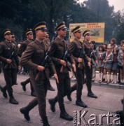 1974, Wesoła, Polska.
1 Praski Pułk Zmechanizowany wchodzący w skład 1 Warszawskiej Dywizji Zmechanizowanej im. Tadeusza Kościuszki. 
Fot. Romuald Broniarek, zbiory Ośrodka KARTA