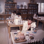 1974, Modra, Czechosłowacja.
Ceramika modrzańska.
Fot. Romuald Broniarek, zbiory Ośrodka KARTA