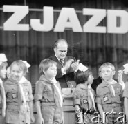 1974, Warszawa, Polska.
IX Zjazd Towarzystwa Przyjaźni Polsko-Radzieckiej w Sali Kongresowej. Prezes Zarządu Głównego TPPR Jan Szydlak.
Fot. Romuald Broniarek, zbiory Ośrodka KARTA