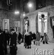 1974, Warszawa, Polska.
Wystawa artysty Władysława Hasiora na Zamku Królewskim.
Fot. Romuald Broniarek, zbiory Ośrodka KARTA