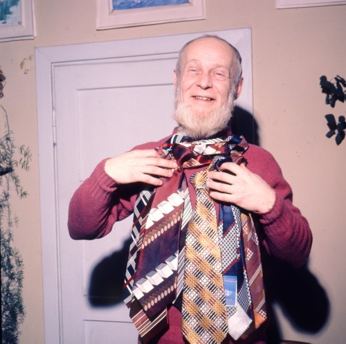1974, Milanówek, Polska.
Zakłady Jedwabiu Naturalnego 