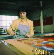 1974, Milanówek, Polska.
Zakłady Jedwabiu Naturalnego 
