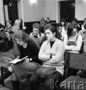 1975, Warszawa, Polska.
Eliminacje Stołeczne VI Olimpiady Języka Rosyjskiego.
Fot. Romuald Broniarek, zbiory Ośrodka KARTA