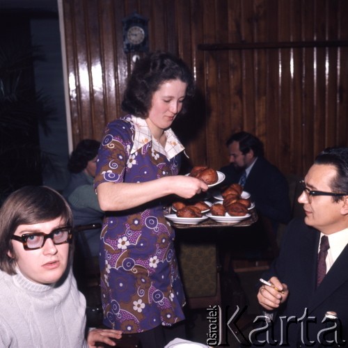 1975, Warszawa, Polska.
Dom Kultury Radzieckiej na ulicy Foksal.
Fot. Romuald Broniarek, zbiory Ośrodka KARTA