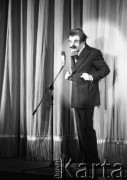 1975, brak miejsca.
Arkady Rajkin - satyryk radziecki.
Fot. Romuald Broniarek, zbiory Ośrodka KARTA