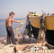 1975, Sztutowo, Polska.
Rybak.
Fot. Romuald Broniarek, zbiory Ośrodka KARTA