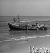 1975, Sztutowo, Polska.
Rybacy.
Fot. Romuald Broniarek, zbiory Ośrodka KARTA