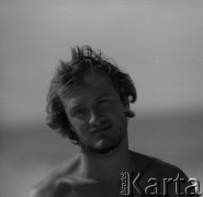 1975, Łeba, Polska.
Portret.
Fot. Romuald Broniarek, zbiory Ośrodka KARTA