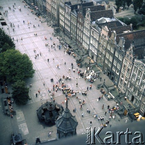 1975, Gdańsk, Polska.
Długi Targ.
Fot. Romuald Broniarek, zbiory Ośrodka KARTA