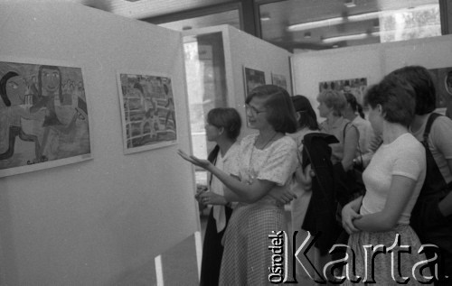 1981, Warszawa, Polska.
Ogólnopolski Zlot Aktywistów Szkolnych Towarzystwa Przyjaźni Polsko-Radzieckiej w Domu Przyjaźni TPPR przy ulicy Marszałkowskiej 115.
Fot. Romuald Broniarek, zbiory Ośrodka KARTA
