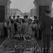1982, Warszawa, Polska.
Grób Nieznanego Żołnierza.
Fot. Romuald Broniarek, zbiory Ośrodka KARTA