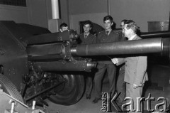 1982, Toruń, Polska.
Wyższa Szkoła Oficerska Wojsk Rakietowych i Artylerii.
Fot. Romuald Broniarek, zbiory Ośrodka KARTA