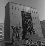 1983, Warszawa, Polska.
Pomnik Bohaterów Getta.
Fot. Romuald Broniarek, zbiory Ośrodka KARTA