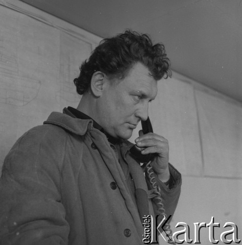 1983, Gdańsk, Polska.
Pracownik Stoczni Gdańskiej im. Lenina.
Fot. Romuald Broniarek, zbiory Ośrodka KARTA