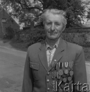 1983, województwo szczecińskie, Polska.
Osadnicy wojskowi.
Fot. Romuald Broniarek, zbiory Ośrodka KARTA