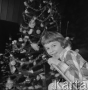 1984, Warszawa, Polska.
Zabawa noworoczna dla dzieci w Domu Przyjaźni Towarzystwa Przyjaźni Polsko-Radzieckiej na ulicy Marszałkowskiej 115.
Fot. Romuald Broniarek, zbiory Ośrodka KARTA