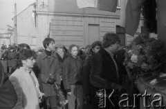 1984, Pleszew, Polska.
Uroczystość z okazji 39. rocznicy wkroczenia Armii Czerwonej do miasta.
Fot. Romuald Broniarek, zbiory Ośrodka KARTA