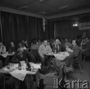 1986, Łódź, Polska.
Posiedzenie komisji szkolnej Towarzystwa Przyjaźni Polsko-Radzieckiej.
Fot. Romuald Broniarek, zbiory Ośrodka KARTA