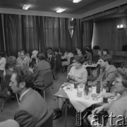 1986, Łódź, Polska.
Posiedzenie komisji szkolnej Towarzystwa Przyjaźni Polsko-Radzieckiej.
Fot. Romuald Broniarek, zbiory Ośrodka KARTA
