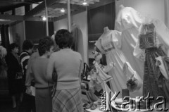 1986, Warszawa, Polska.
Wystawa poświęcona Białorusi.
Fot. Romuald Broniarek, zbiory Ośrodka KARTA