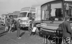 1986, Polska.
Wystawa polskiej motoryzacji. Jelcz.
Fot. Romuald Broniarek, zbiory Ośrodka KARTA