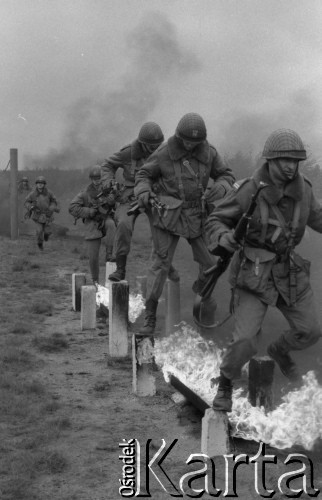 1987, Żagań, Polska.
Poligon wojskowy.
Fot. Romuald Broniarek, zbiory Ośrodka KARTA