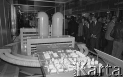 1987, Warszawa, Polska.
Wystawa w Pałacu Kultury i Nauki poświęcona radzieckiej nauce i technice.
Fot. Romuald Broniarek, zbiory Ośrodka KARTA