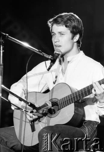 Czerwiec 1980, Zielona Góra, Polska.
Występ podczas XVI Festiwalu Piosenki Radzieckiej w Zielonej Górze.
Fot. Romuald Broniarek, zbiory Ośrodka KARTA