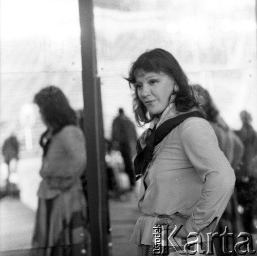 Czerwiec 1984, Zielona Góra, Polska.
Żanna Biczewska na XX Festiwalu Piosenki Radzieckiej. 
Fot. Romuald Broniarek, zbiory Ośrodka KARTA