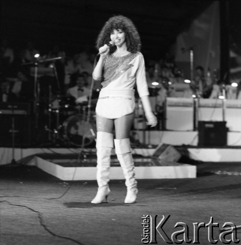 Czerwiec 1984, Zielona Góra, Polska.
Występ podczas XX Festiwalu Piosenki Radzieckiej. 
Fot. Romuald Broniarek, zbiory Ośrodka KARTA
