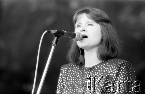 1988, Zielona Góra, Polska.
Występ podczas XXIV Festiwalu Piosenki Radzieckiej. 
Fot. Romuald Broniarek, zbiory Ośrodka KARTA
