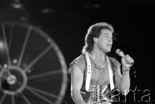 1988, Zielona Góra, Polska.
Występ podczas XXIV Festiwalu Piosenki Radzieckiej. 
Fot. Romuald Broniarek, zbiory Ośrodka KARTA