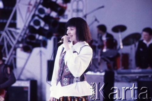 1989, Zielona Góra, Polska.
Występ na XXV Festiwalu Piosenki Radzieckiej. 
Fot. Romuald Broniarek, zbiory Ośrodka KARTA