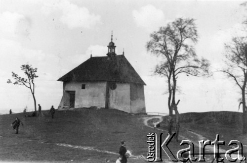 Lata 30., woj. stanisławowskie, Polska.
Kościółek.
Fot. Julian Krogulski, zbiory Oúrodka KARTA, udostępnił Mariusz Krogulski.