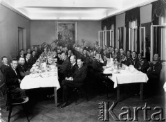 1934-1935, Lwów, Polska.
Wykładowcy I Korpusu Kadetów im. Marszałka Józefa Piłsudskiego.
Fot. NN, zbiory Ośrodka Karta, udostępniła Natalia Stachoń.