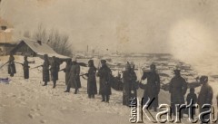 1918, Nowo-Mikołajewsk, Rosja.
Żołnierze V Dywizji Syberyjskiej.
Fot. NN, zbiory Ośrodka Karta, udostępnił Bolesław Monikowski.

