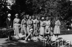 1931, Wilno, Wileńskie woj., Polska.
Stefania Jackiewicz na wycieczce z harcerkami.
Fot. NN, zbiory Ośrodka KARTA, udostępniła Aldona Nikoniuk.

