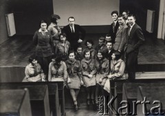 1929-1931, Warszawa, Polska.
Grupa harcerzy, studenci Centralnego Instytutu Wychowania Fizycznego, na zdjęciu m.in. Aldona Jackiewicz.
Fot. NN, zbiory Ośrodka KARTA, udostępniła Aldona Nikoniuk.

