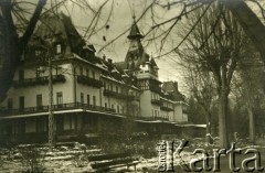 1939-1941, Rumunia.
Fragment miasteczka.
Fot. Zbigniew Suchodolski, zbiory Ośrodka KARTA