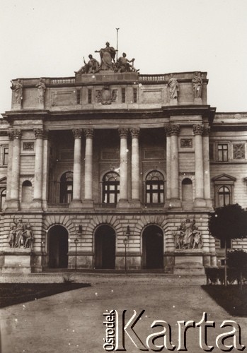 1900-1914, Lwów, Austro-Węgry.
 Uniwersytet im. Jana Kazimierza.
 Fot. NN, zbiory Ośrodka KARTA, udostępnił Jurij Karpenczuk
   
