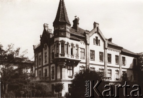 Przed 1939, Lwów, Polska.
 Fragment miasta, willa.
 Fot. NN, zbiory Ośrodka KARTA, udostępnił Jurij Karpenczuk
   
