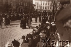 1912, Lwów, Austro-Węgry.
 Poświęcenie kościoła św. Elżbiety, wybudowanego w latach 1903-1912 jako kościół wotywny na cześć żony Franciszka Józefa, Sisi, zamordowanej w 1898 r.
 Fot. NN, zbiory Ośrodka KARTA, udostępnił Jurij Karpenczuk
   
