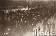 1900-1914, Lwów, Austro-Węgry.
 Pochód weteranów Powstania Styczniowego na ulicy Karola Ludwika.
 Fot. NN, zbiory Ośrodka KARTA, udostępnił Jurij Karpenczuk
   
